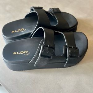 Aldo platform slides JIKA